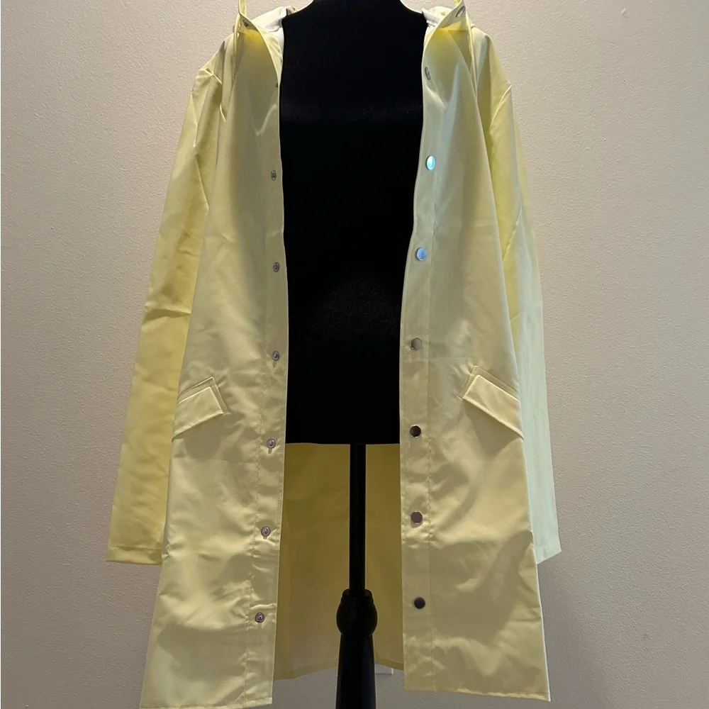 Rains Long Waterproof Unisex Jacket in Straw Size Small NWT - Picture 9 of 12